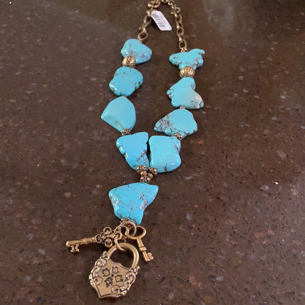 Beautiful Patricia Nash necklace new